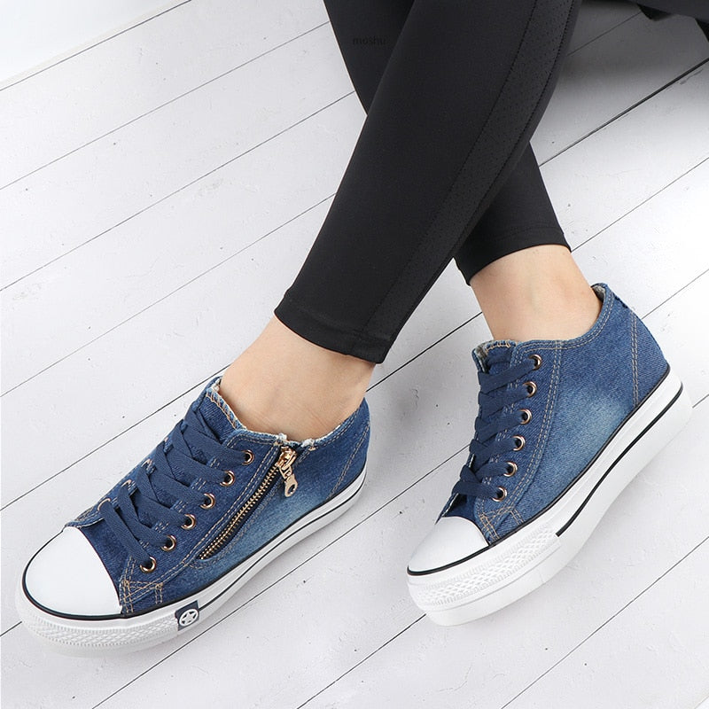 Fashion Sneakers Women Casual Canvas Shoes Comfy Ladies Vulcanize Shoes Lace Up Trainers for Ladies