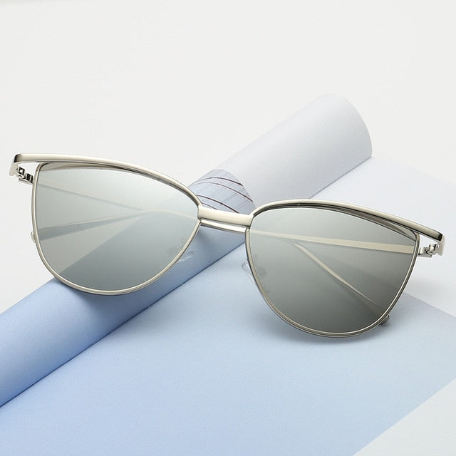 Fashion Classic Women Brand Designer Cat-eye Sunglasses